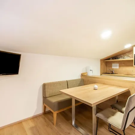 Lovely Apartment With Sauna Ski Storage Pool Terrace Wald im Pinzgau Exterior foto