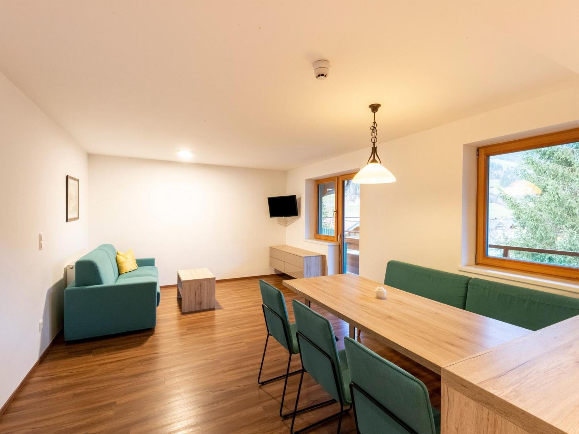 Apartment Lovely With Sauna Storage Pool Terrace Wald im Pinzgau