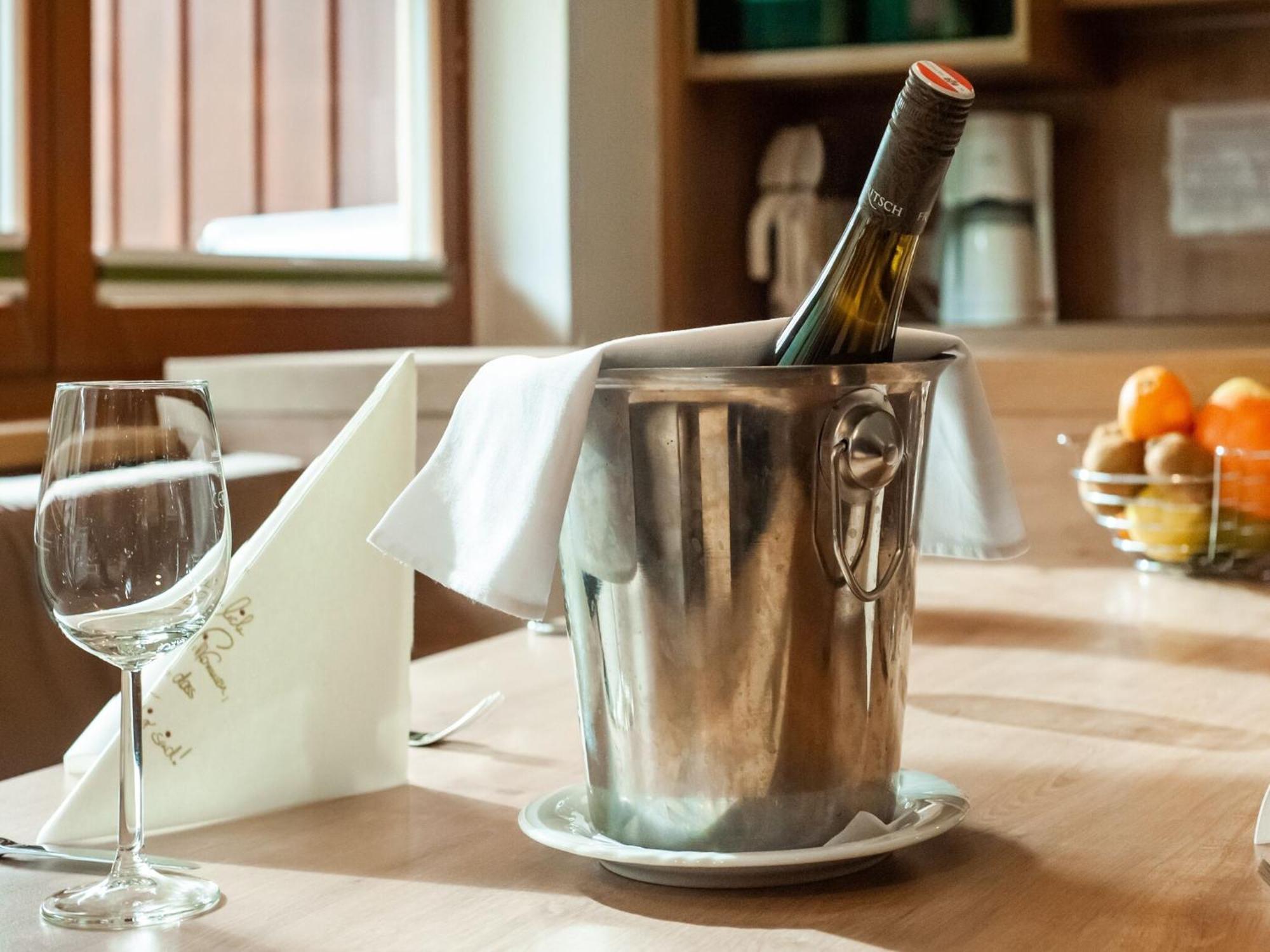 Lovely With Sauna Storage Pool Terrace * Wald im Pinzgau