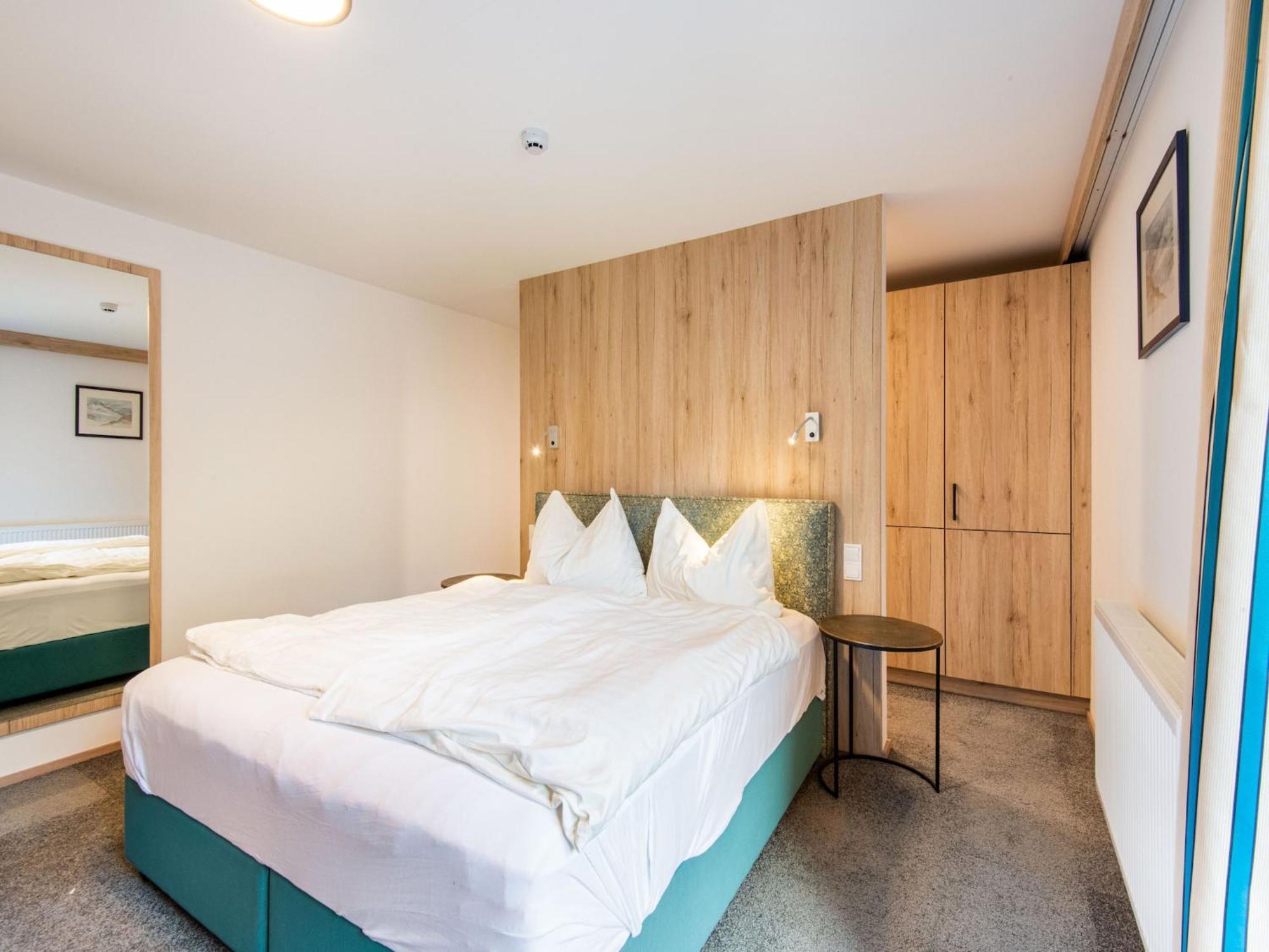 Lovely With Sauna Storage Pool Terrace *