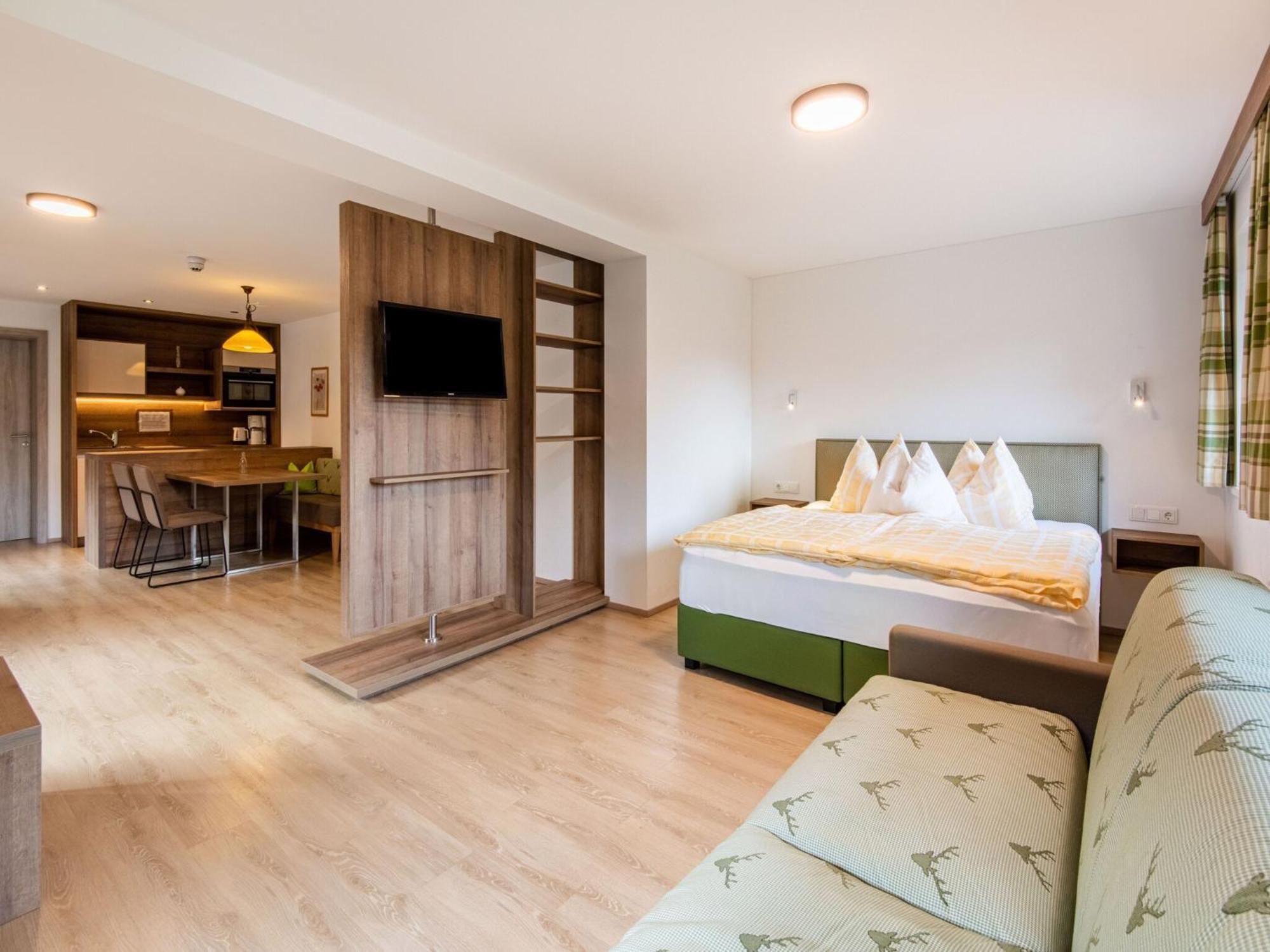 Apartment Lovely With Sauna Storage Pool Terrace *